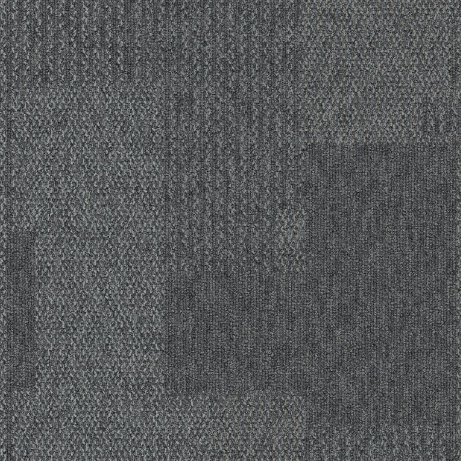 Transformation carpet tiles