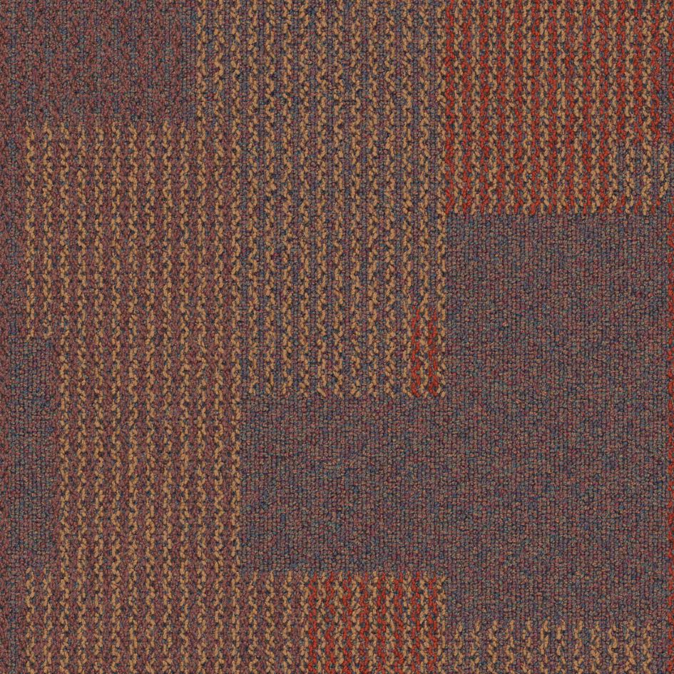 Transformation carpet tiles