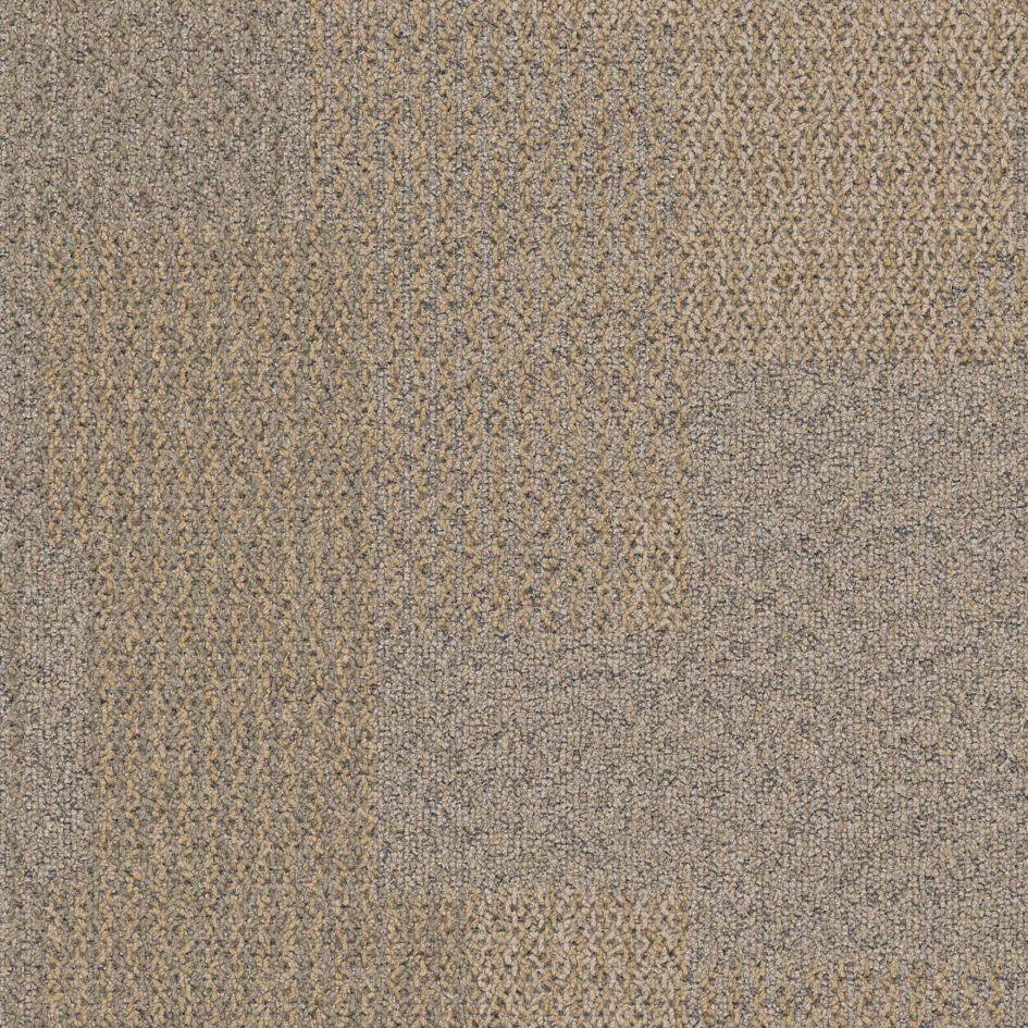 Transformation carpet tiles