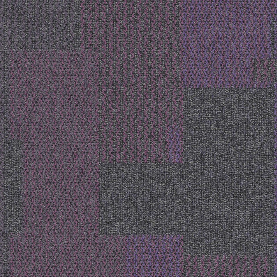 Transformation carpet tiles