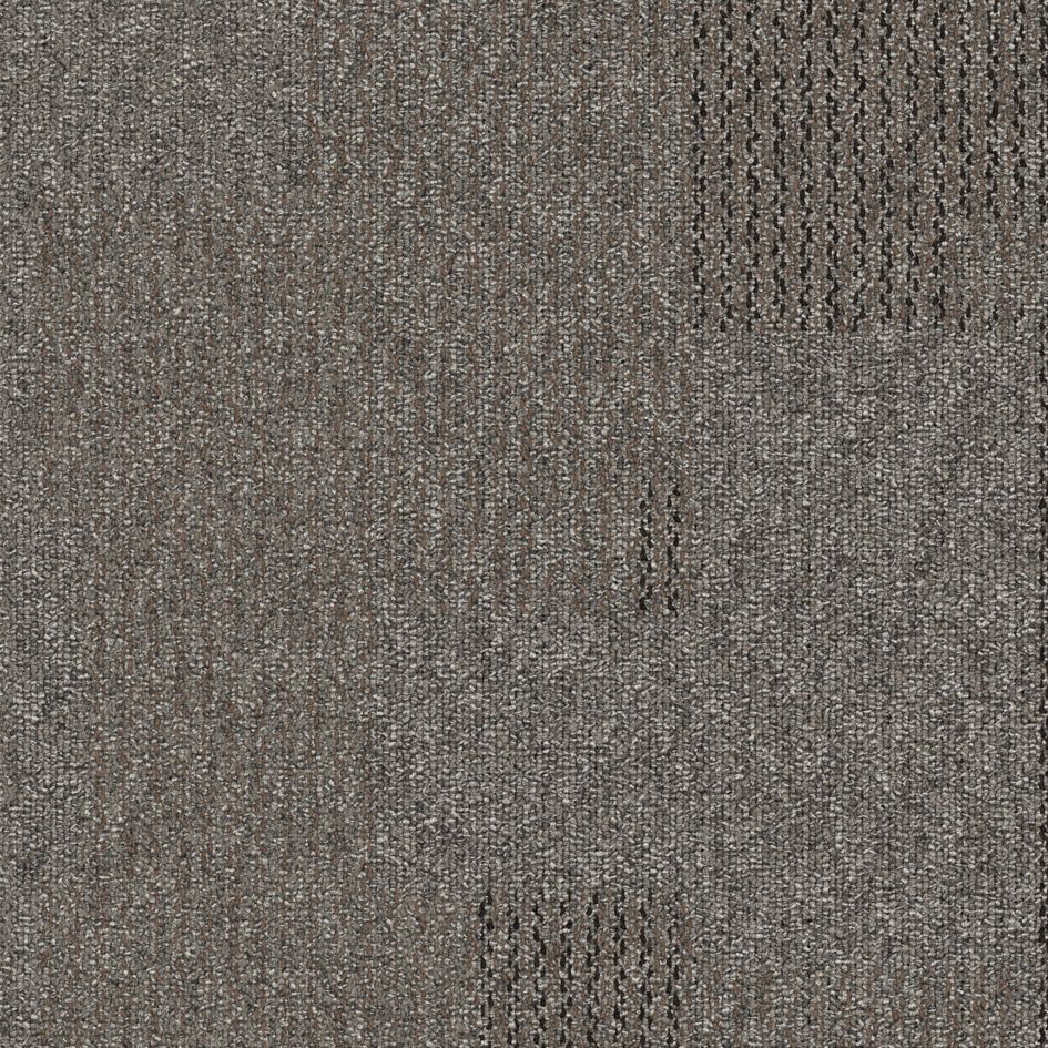 Transformation carpet tiles